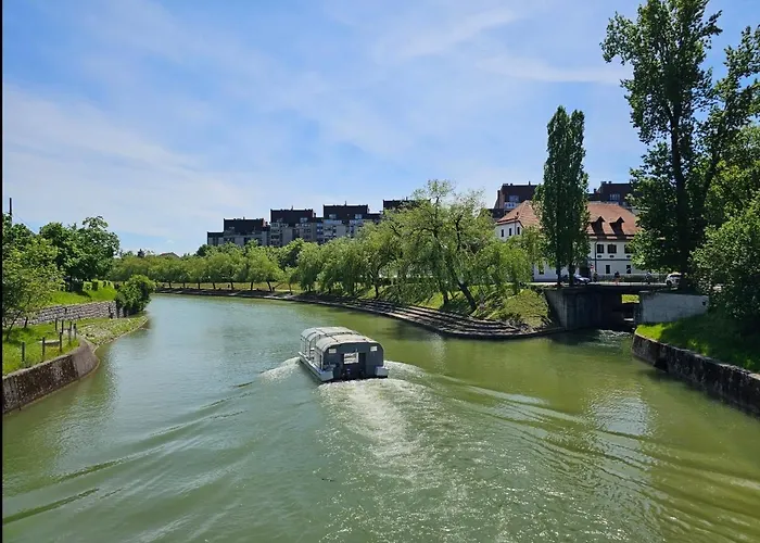 アパート Cozy Nest *